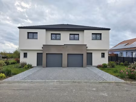 à louer maison 120 91 m² – 1 645 € |coin-lès-cuvry