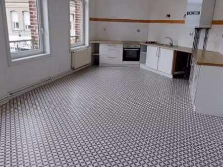 à louer appartement 126 m² – 650 € |caudry