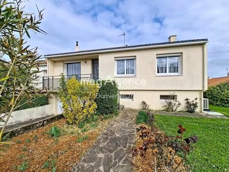 à louer maison 81 m² – 900 € |cholet