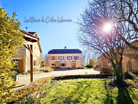 bâtisse de qualité à la chapelle aubareil