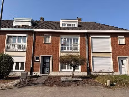 huis te huur in puurs met 4 slaapkamers