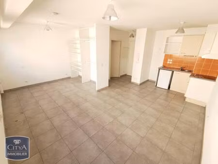 location appartement 1 pièce 26m² perpignan 66000