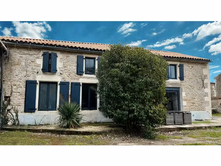 maison 6 pièces 188 m² à vendre / acheter saint-pierre-la-noue 17700 ? | era immobilier