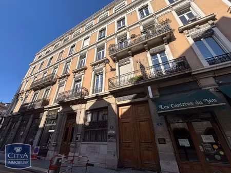 local professionnel à louer - grenoble (38) - 1 384€