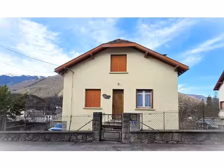 vente maison 6 pièces 104 m² ax-les-thermes (09110)