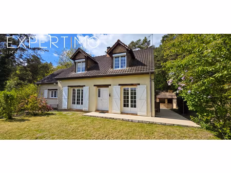 maison familiale 160 m² avec vue dégagée plein sud  sous-sol total et double garage