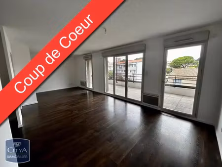 appartement à louer 3 pièces 73.15 m² - istres (13) - 929€