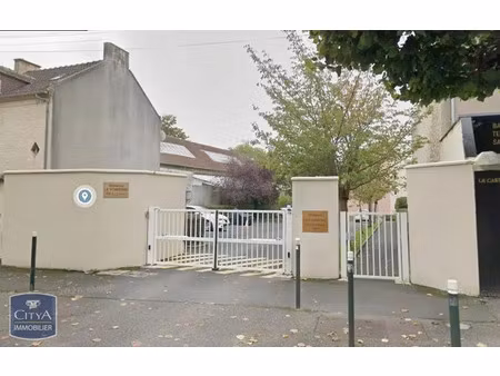 parking à louer - caen (14) - 81€