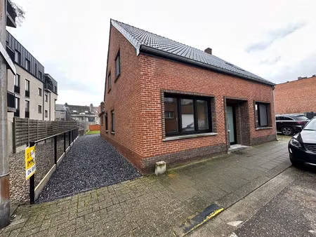 huis te huur in mol met 4 slaapkamers