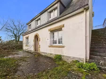 vente maison 7 pièces 134 m² à peumérit (29710)  213 000 €