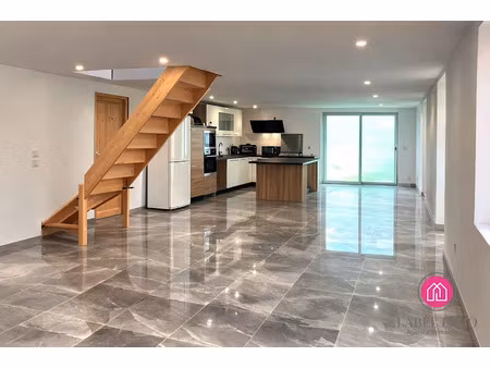 vente maison 4 pièces 92 m² à solesmes (59730)  210 000 €