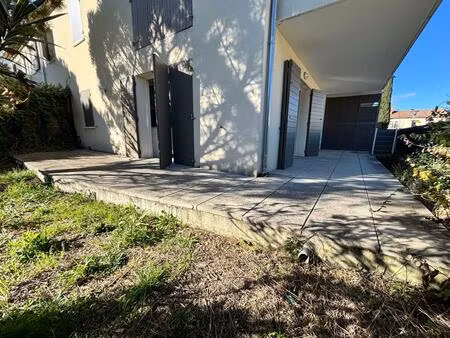 superbe appartement de 55 m² en rez-de-chaussée surélevé – résidence sécurisée de 2012