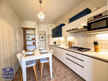 appartement à vendre 4 pièces 78 m² - tarascon (13) - 118 000€