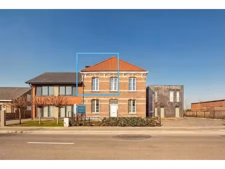 duplexappartement met 2 slaapkamers en garagebox