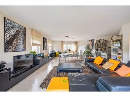 uitzonderlijk triplex-appartement: ruimte  licht+topligging.