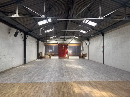 local situé en centre ville de rethel  à deux pas de la gare