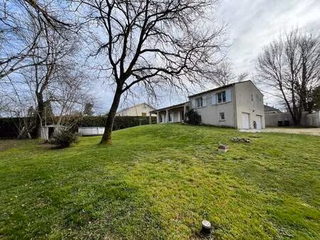 vente maison 5 pièces 116 m² garat (16410)