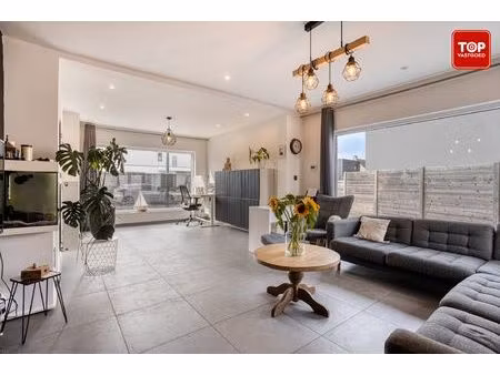 alleenstaande woning in adegem op een zeer rustige locatie