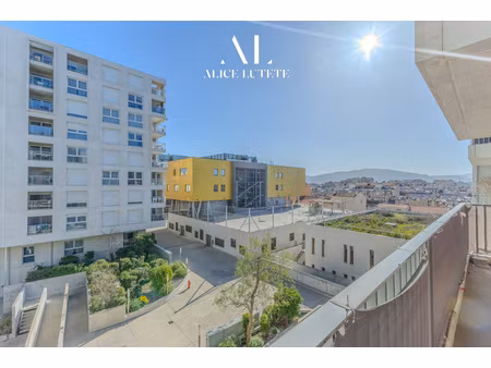 takama - t2 meublé de 43 4 m² avec balcon et parking