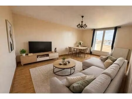 votre nid douillet à vernouillet avec box fermé