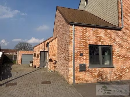 gezellige woning  gelijkvloers met tuin