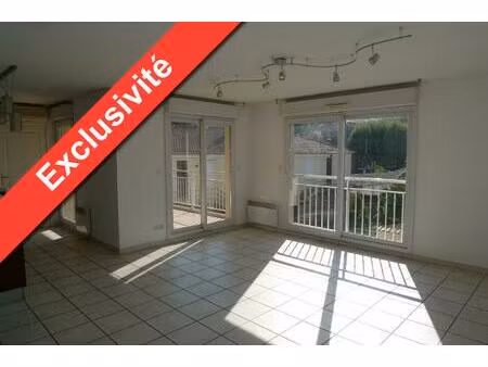 location appartement 3 pièces 69m² brignoles 83170