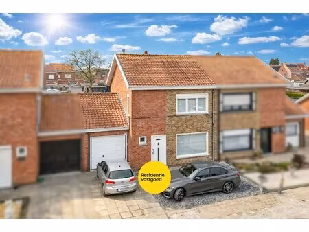 huis te koop in kortemark met 3 slaapkamers