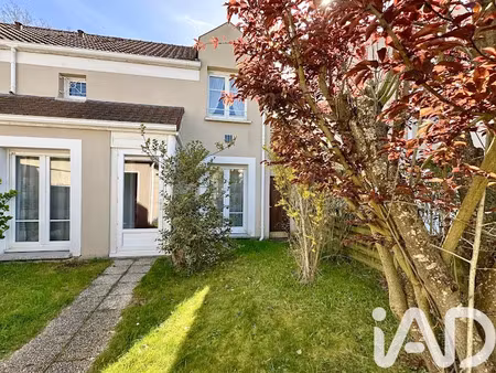 vente maison 4 pièces 78 m² à sainte-genevieve-des-bois (91700)  299 000 €
