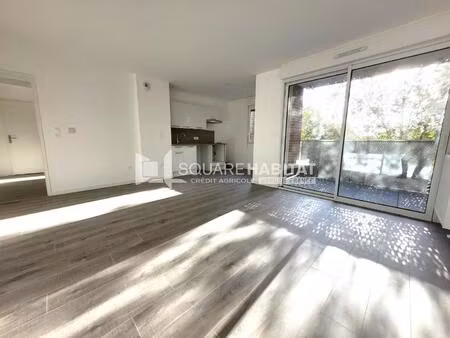 location appartement 3 pièces 61m² comines 59560