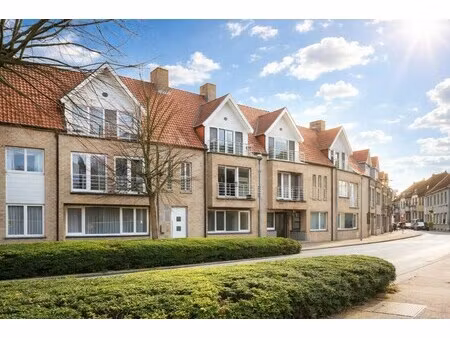 appartement te koop in heist-aan-zee met 2 slaapkamers