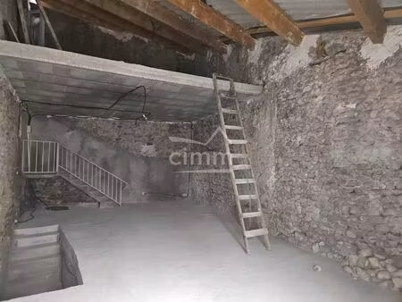 vente maison 4 pièces 112 m² oraison (04700)