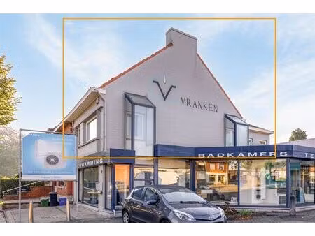 centraal gelegen duplex met 3 slpk.