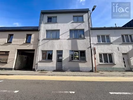 gelijkvloers appartement met bergingszolder