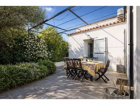 bouc bel air maison de plain-pied 5 pièces 110 m² piscine au calme