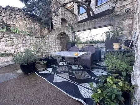 vente appartement 3 pièces 75 m² les baux-de-provence (13520)