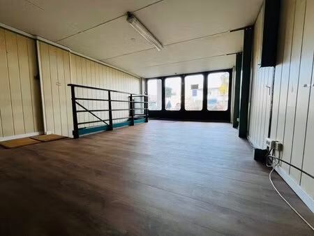 local commercial avec son logement