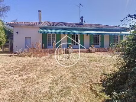 pineuilh : villa de plain-pied avec garage et jardin clos