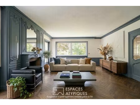 maison d'architecte seventies à fort potentiel et son vaste terrain boisé