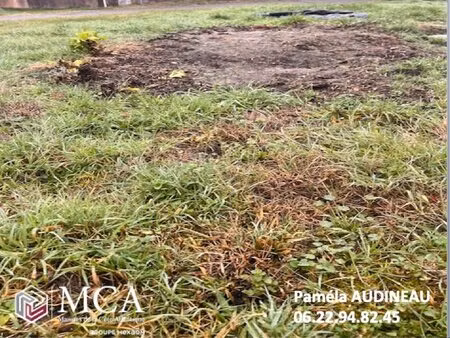 terrain à bâtir à cardan (33410)