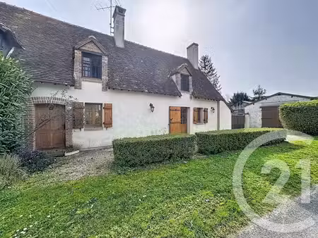 maison à vendre - 4 pièces - 109 m2 - nancay - 18 - centre