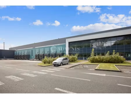 entrepôt logistique avec nombr a louer