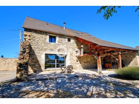 vente maison 7 pièces 244 m² à buziet (64680)  386 900 €