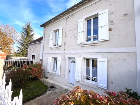 vente maison 6 pièces 177 m² à montceaux-lès-meaux (77470)  399 000 €