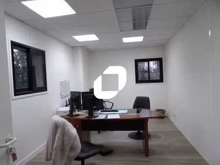 location bureau mantes la ville 78711