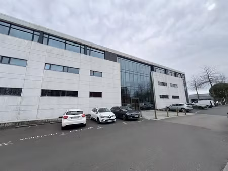 bureaux à louer ou à vendre à orvault dans zone dynamique avec accès pmr