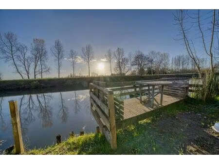 demeure authentique avec ponton privé à damvix