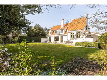 huis te koop in knokke-heist met 5 slaapkamers