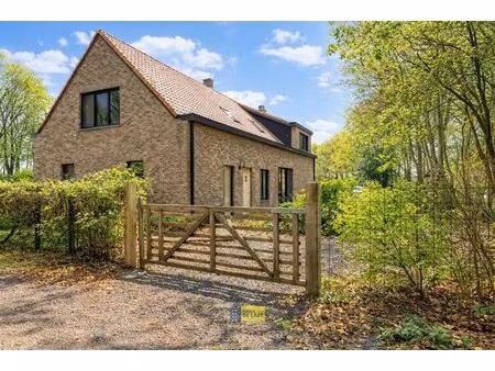 huis te koop in wuustwezel met 3 slaapkamers