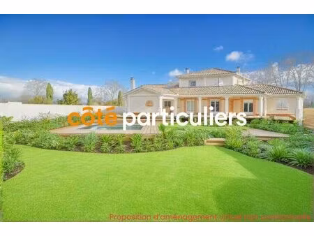 villa - 4 chambres - grand garage de 77 m²- terrain plat et constructible 2801 m²