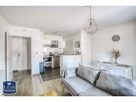 location appartement 2 pièces 41m² avrille 49240